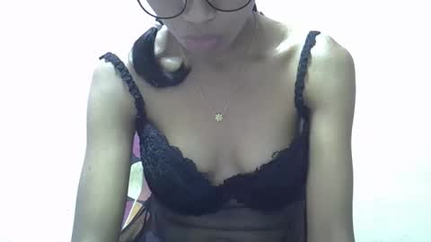 Snapshot of yalane chatting on 05.06.26 yalane online show from 05.06.26