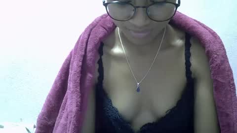 Snapshot of yalane chatting on 07.13.26 yalane online show from 07.13.26