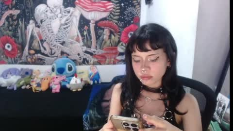 Snapshot of yami_star chatting on 04.10.26 yami online show from 04.10.26