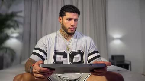 yamp sambrano online show from 10.16.25