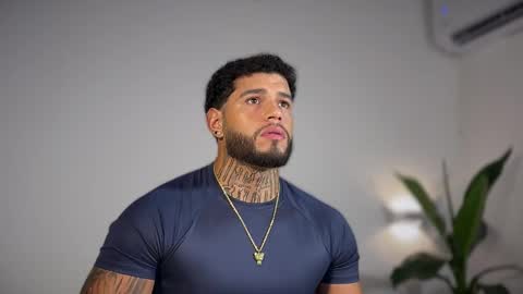 yamp sambrano online show from 11.12.25