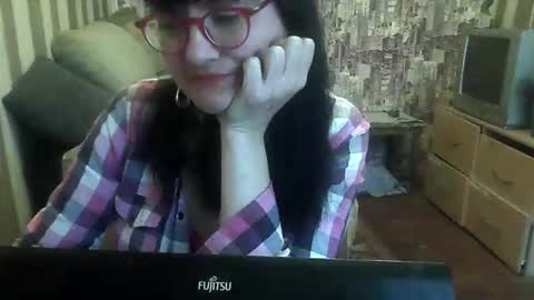 yanafiesta online show from 11.17.25