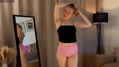 Kate online show from 11.22.25