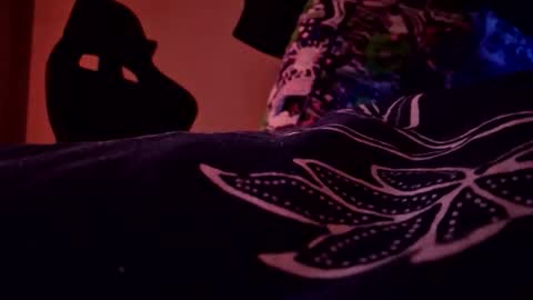 Snapshot of yappo7 chatting on 11.16.25 yappo7 online show from 11.16.25