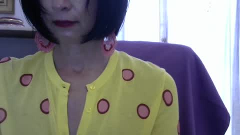 Snapshot of yara127 chatting on 06.26.26 HOT MILF online show from 06.26.26