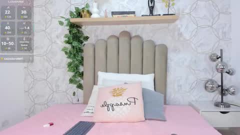 Snapshot of yaraamada chatting on 09.09.25 Yara online show from 09.09.25