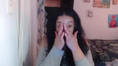 yasmin_love85 online show from 02.18.25