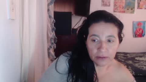yasmin_love85 online show from 02.19.25
