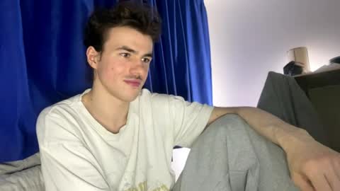 yayay333 online show from 03.29.26