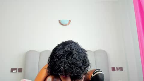 yazmin_rochae online show from 05.22.26