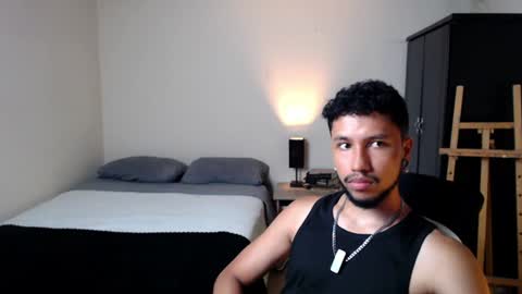 Snapshot of yeff_stone chatting on 06.19.26 yeff online show from 06.19.26