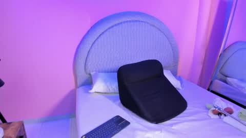 yeika_foxy online show from 04.15.26