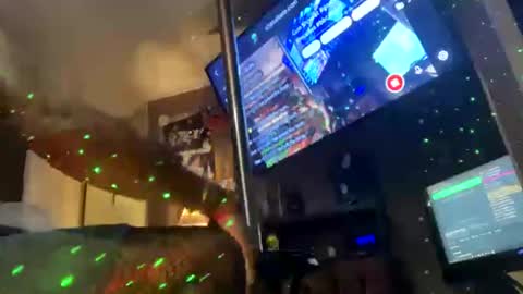 Snapshot of yelladaniella chatting on 07.20.26 Ella Ts online show from 07.20.26