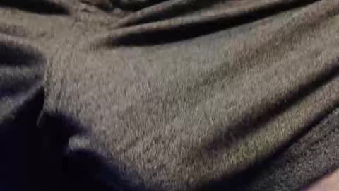 yellout22 online show from 10.18.25