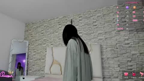 Snapshot of yenn_tay chatting on 05.07.26 ZAYDEN online show from 05.07.26