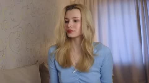 Yenna online show from 02.24.26