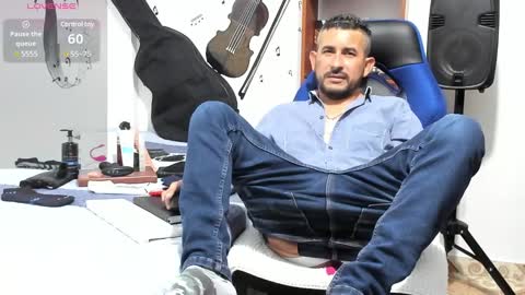 Snapshot of yeol_king chatting on 01.17.25 Yeol online show from 01.17.25