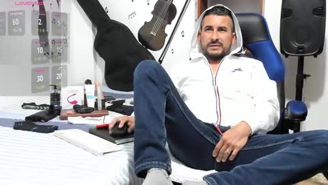 Snapshot of yeol_king chatting on 01.20.25 Yeol online show from 01.20.25