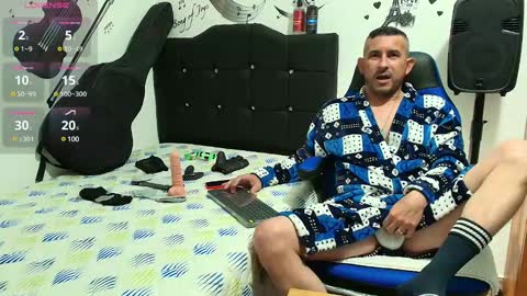 Snapshot of yeol_king chatting on 03.09.25 Yeol online show from 03.09.25