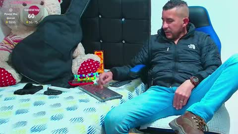 Snapshot of yeol_king chatting on 09.20.25 Yeol online show from 09.20.25