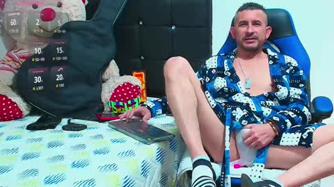 Snapshot of yeol_king chatting on 09.21.25 Yeol online show from 09.21.25