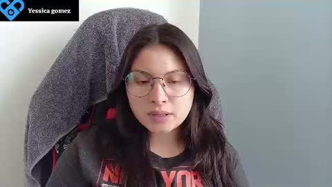 Snapshot of yessica_gomez01 chatting on 06.20.26 yessica_gomez01 online show from 06.20.26