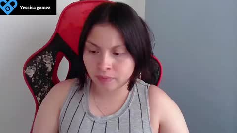 Snapshot of yessica_gomez01 chatting on 06.21.26 yessica_gomez01 online show from 06.21.26