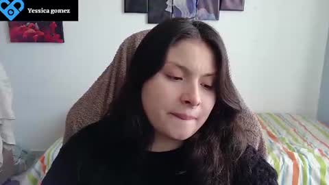 Snapshot of yessica_gomez01 chatting on 07.17.26 yessica_gomez01 online show from 07.17.26