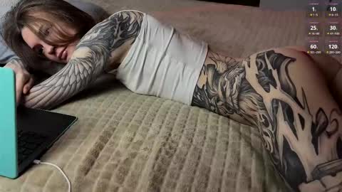 yexes online show from 11.13.25