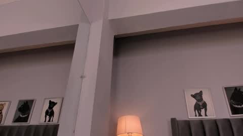 roxie reyes  online show from 09.17.25