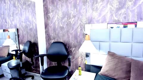 yiyisandoval online show from 09.10.25