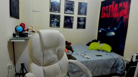 yker online show from 08.10.26