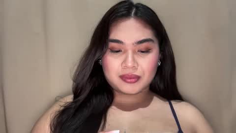 yllana love online show from 12.15.24