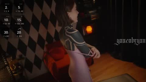ynnenbrynn online show from 07.10.26