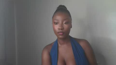 Snapshot of ynw749034 chatting on 07.25.26 ynw749034 online show from 07.25.26