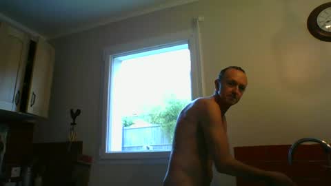 Snapshot of yoannsexmalo chatting on 06.19.26 Yoann online show from 06.19.26