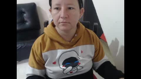 Snapshot of yohis_kiut25 chatting on 02.20.25 yohis online show from 02.20.25