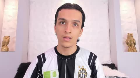 Snapshot of yoiirchi chatting on 04.13.26 Yoiirchi online show from 04.13.26