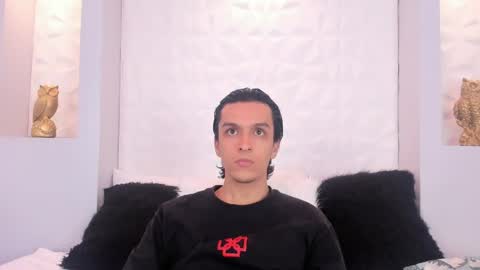 Snapshot of yoiirchi chatting on 04.15.26 Yoiirchi online show from 04.15.26