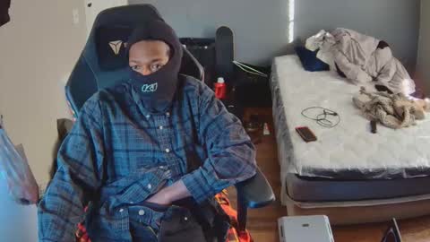 Snapshot of yokai_dreamz chatting on 11.28.25 yokai_dreamz online show from 11.28.25