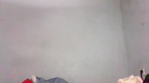 yolandrina05 online show from 09.28.25