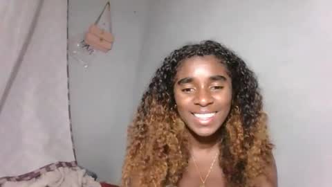 yolandrina05 online show from 10.02.25