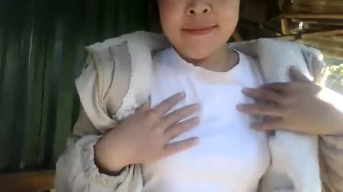 yongmi_ online show from 11.23.25