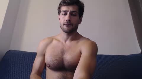 Yoooups online show from 11.25.25