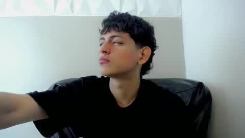 Snapshot of yosepp_cum chatting on 05.05.26 YOSEP online show from 05.05.26