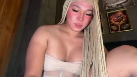 Snapshot of you_should_try chatting on 03.02.26 Denice online show from 03.02.26