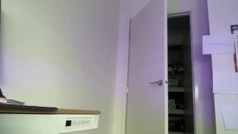 Snapshot of you_squirt chatting on 03.22.26 Blackmeat online show from 03.22.26