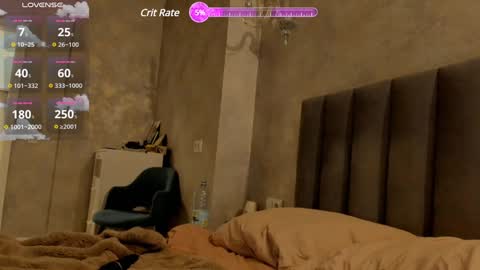 Camilla online show from 01.09.25