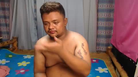 Snapshot of your_asianfuckerjilto04 chatting on 02.12.26 your_asianfuckerjilto04 online show from 02.12.26