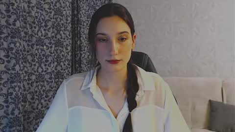 Snapshot of your_best_foxxx chatting on 02.06.25 Milla online show from 02.06.25